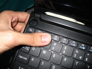 pasang keyboard